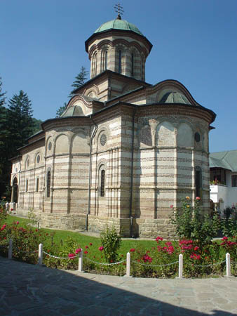 Manastiri Ramnicu Valcea - Cozia