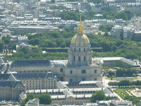 Dom des Invalides vedere din varful Turnului Eiffel