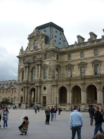 Muzeul Louvre Pavilionul Richelieu