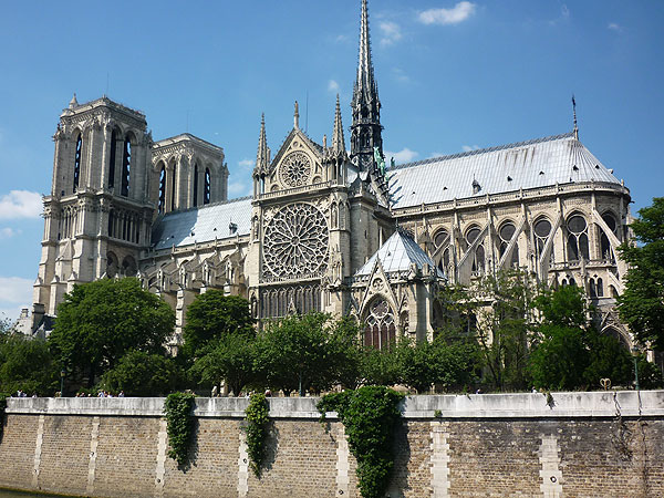 Notre Dame Latura sudica