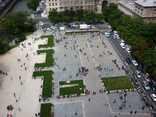 Notre Dame vedere din turn - Piata