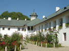 Manastiri Valcea