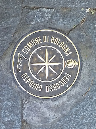 Bologna - Marcaj in trotuar