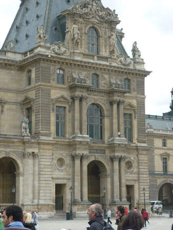 Muzeul Louvre Pavilionul Denon